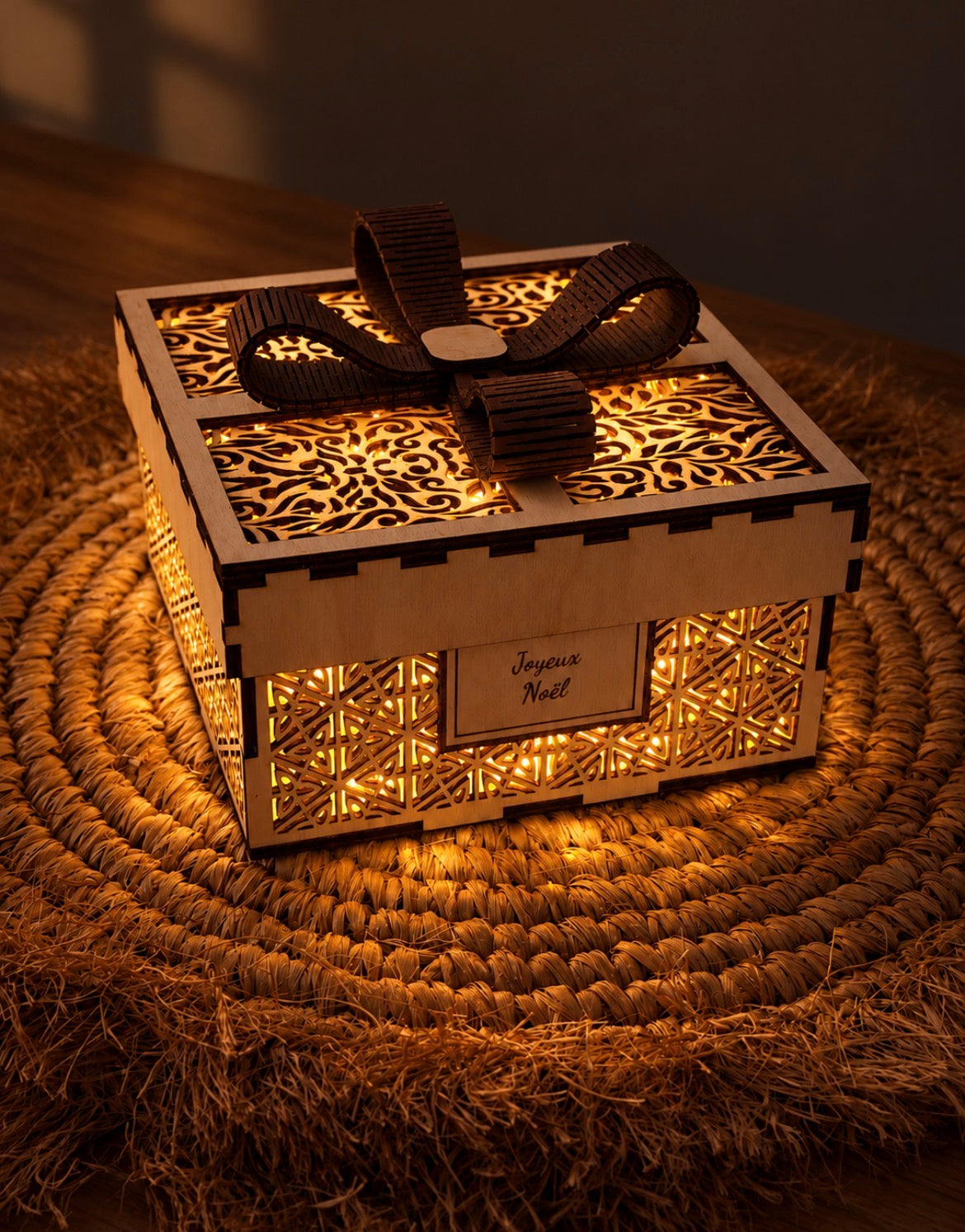 Boîte cadeau décorative avec nœud 3D