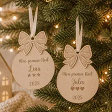 Boule de Noël personnalisée en bois – Prénom gravé