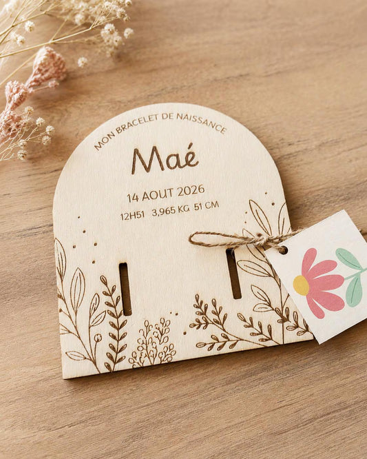 Support bracelet de naissance personnalisé en bois –  gravé