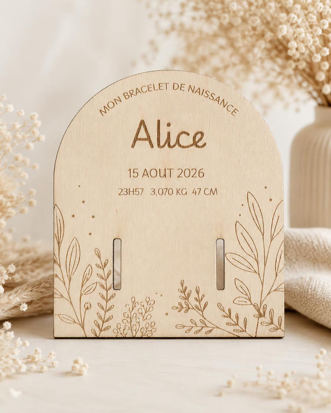 Support bracelet de naissance personnalisé en bois –  gravé