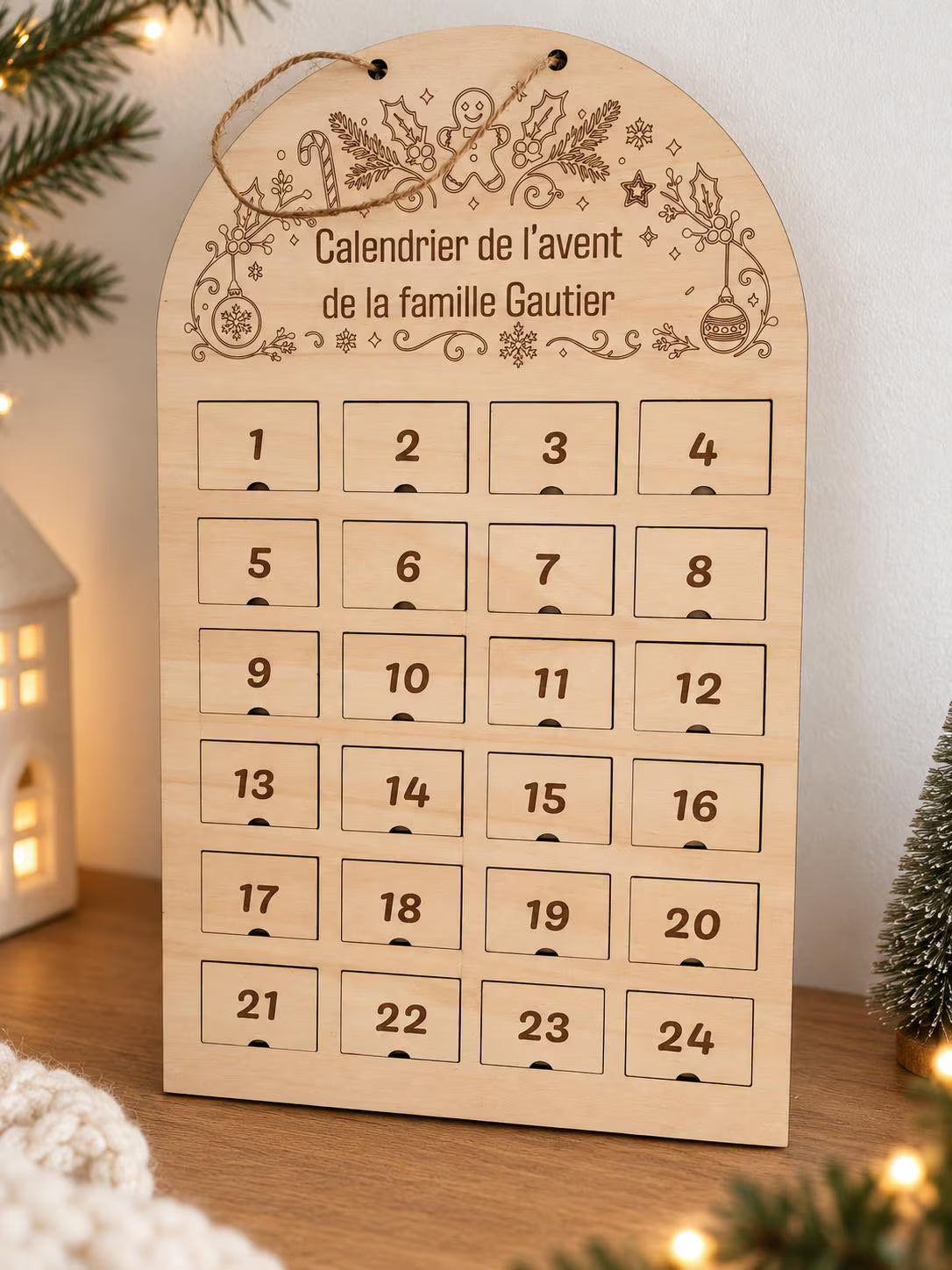 Calendrier de l’Avent familial en bois personnalisé